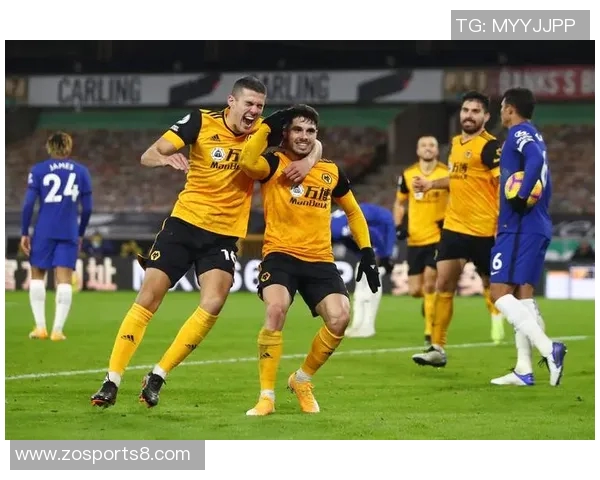 狼队对决分析与战术解析全方位解读比赛精彩瞬间